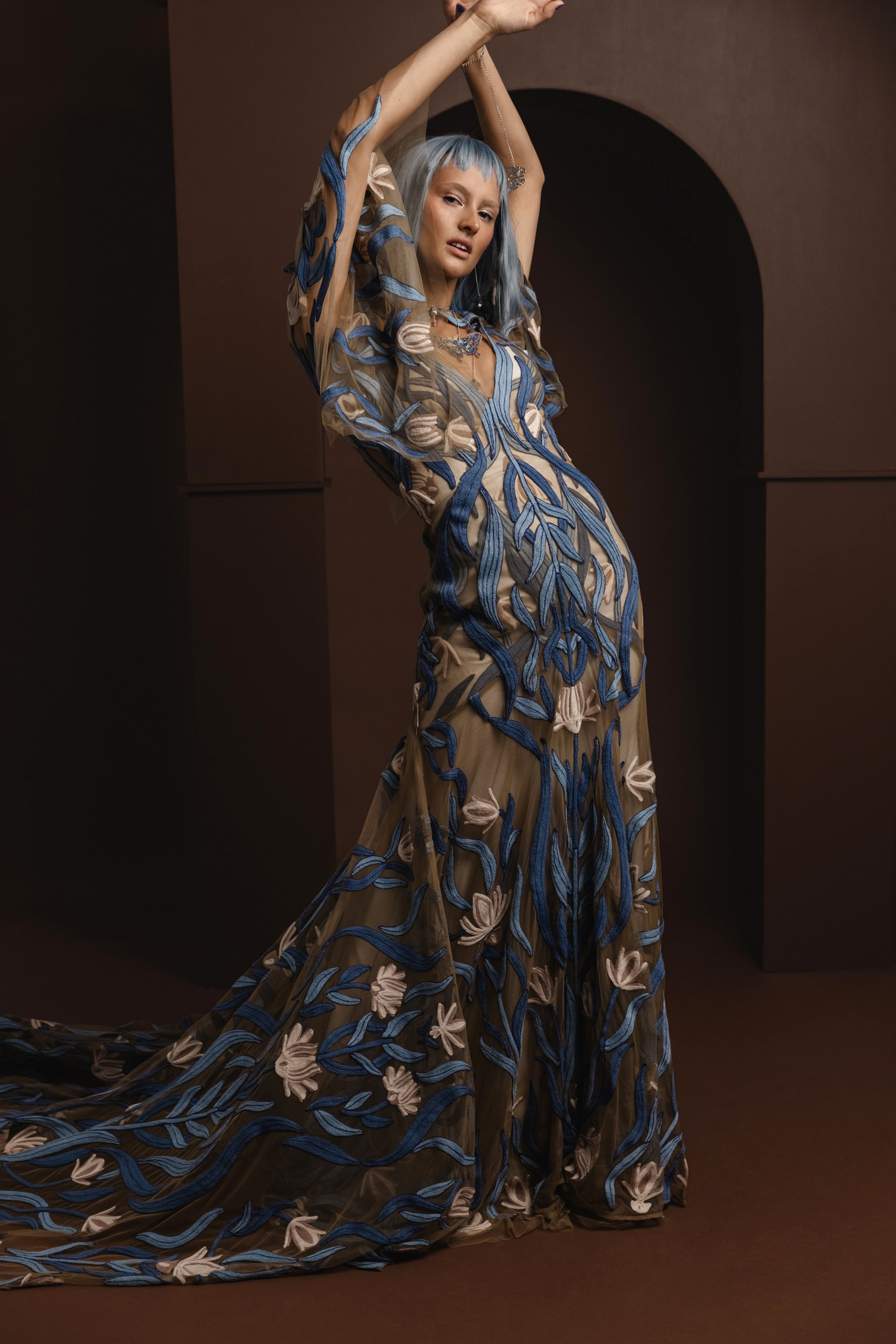 Rue De Seine Bridal_Tales From The Seine_Lookbook_Lourdes_Off White Lining_3