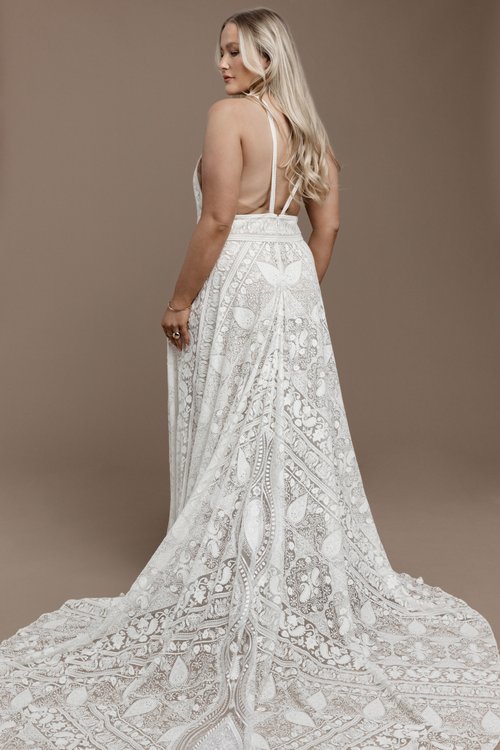 blanc-de-blanc-birdal-boutique-pittsburgh-dress-wedding-gown-rue-de-seine-kyara-back