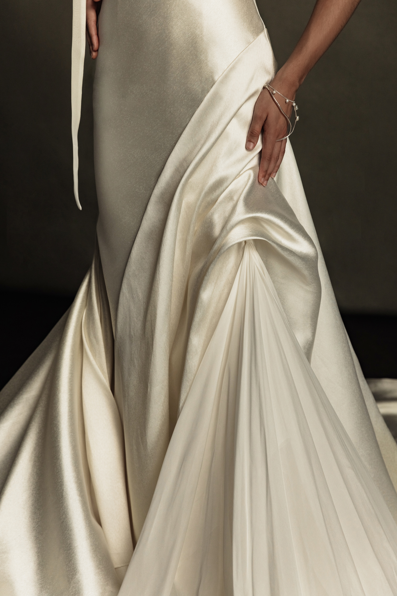 Saint Bridal Couture_Archangel Collection_Scarlette Gown_2