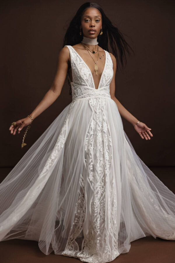 Rue-De-Seine-Bridal_Nevada-Gown_2_2026-03-26-004746_wolw