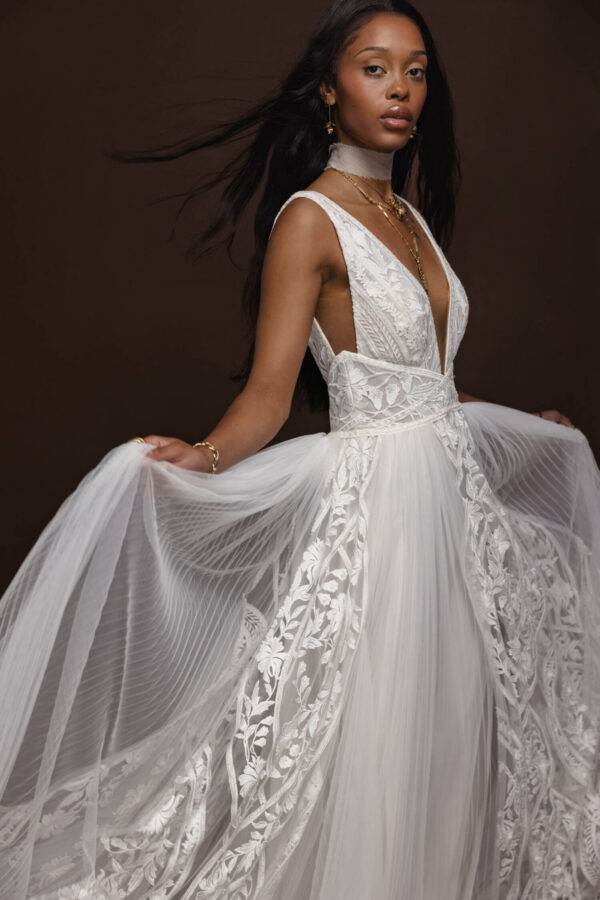 Rue-De-Seine-Bridal_Nevada-Gown_5_2026-03-26-004754_zmkn